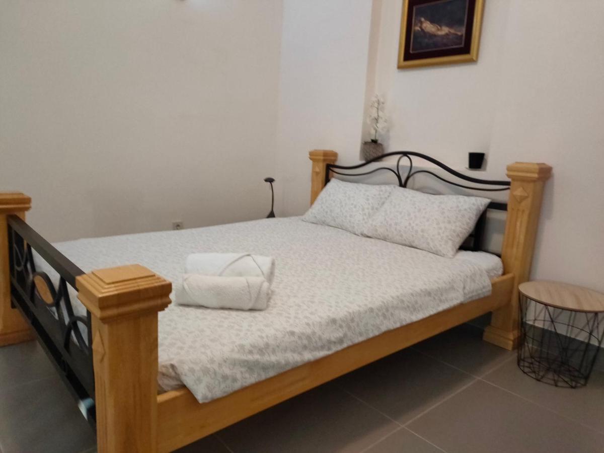 Studio Apartman Rea Kotor Exterior foto
